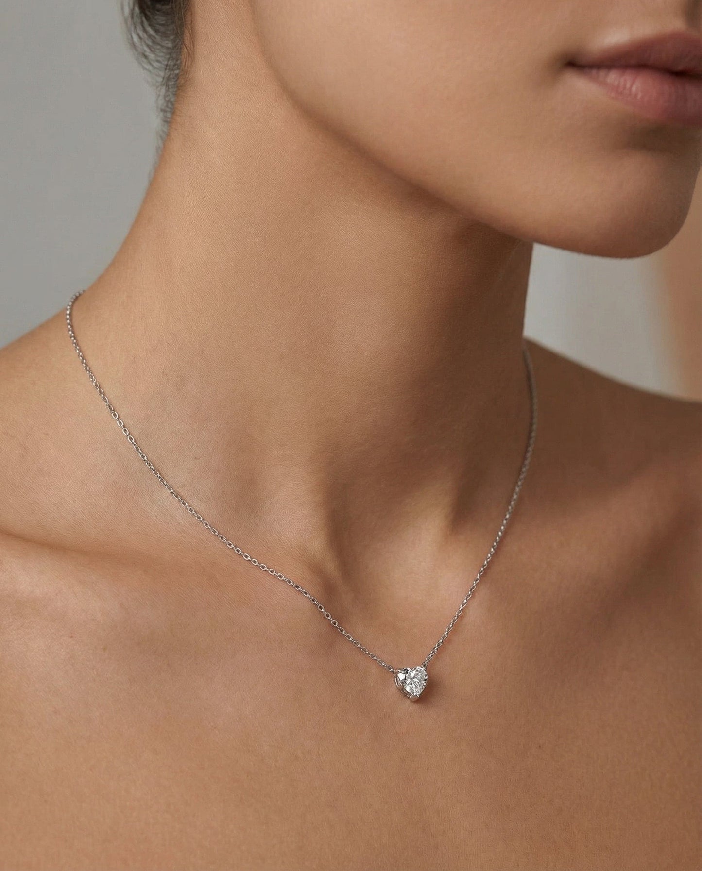 Colar Coração Eterno ❤️ Prateado