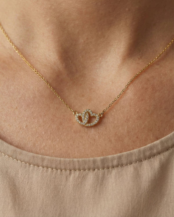 Colar Coração Eterno ❤️ Dourado